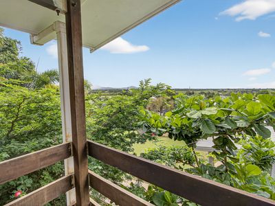 11 Bull Crescent, Bowen