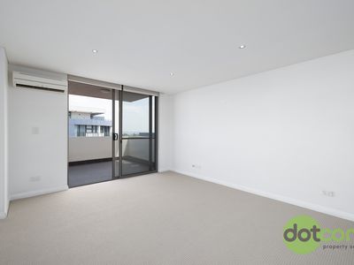 603 / 18 Smart Street, Charlestown