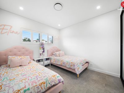 23 Waminda Avenue, Campbelltown