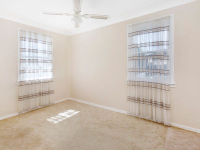 9 Galong Crescent, Koonawarra