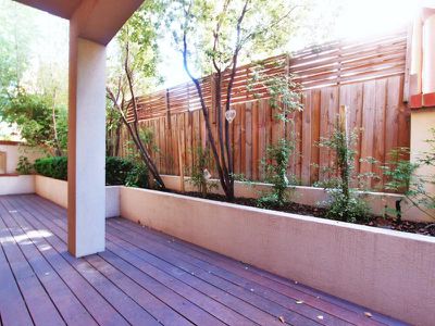 102 / 323 Dandenong Road, Prahran