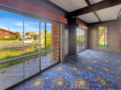 1 / 2 Byrne Street, Horsham