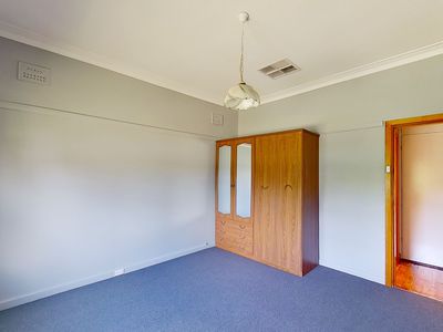 9 Sterling Street, Dubbo