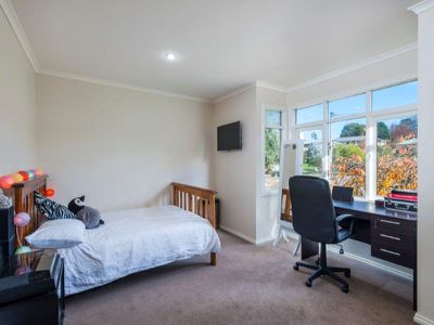 21 Tennyson Street, Woodend
