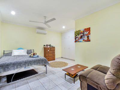 5 Cordia Court , Rosebery