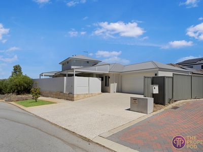 12 Bate Close, Piara Waters
