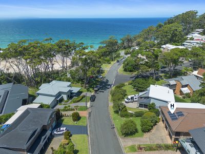 5 Surfers Avenue, Narrawallee