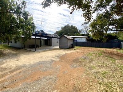 57 Reymond Street, Forbes