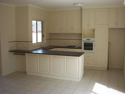 1-3 McNeil Close, Horsham