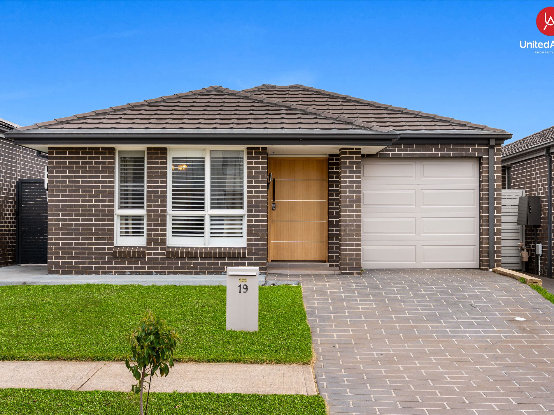 19 Pipistrelle Avenue, Elizabeth Hills