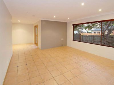 3 Jacaranda Drive, Mooloolaba