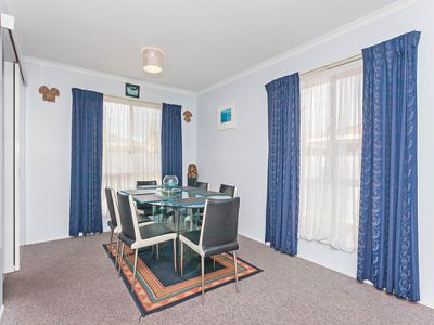 57 Mackellar Drive, Boronia Heights