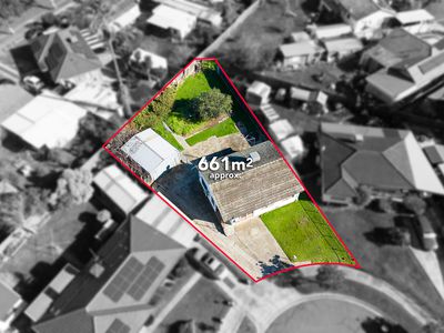 8 Yelta Court, Coolaroo
