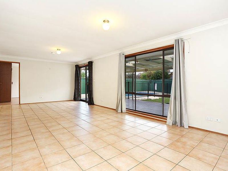34 Meehan Ave, Hammondville