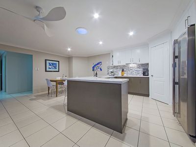 8 Venn Court, Wynnum West