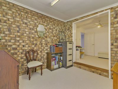94 Passerine Drive, Rochedale South
