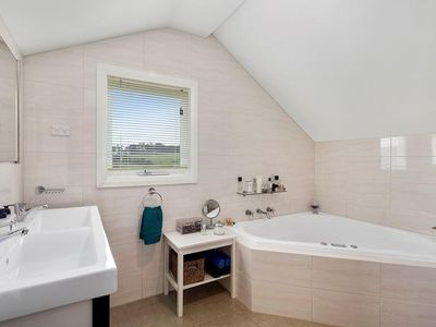 180 Dillons Hill Road, Glaziers Bay