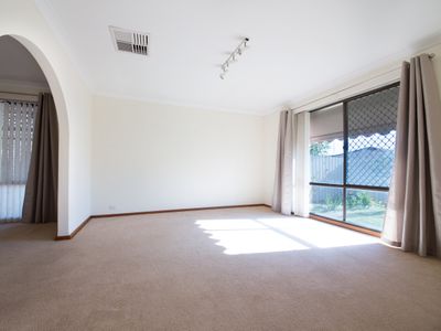 10A Lehmann Court, Kingsley