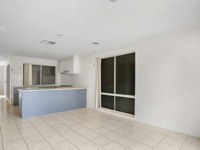 39 Tandara Circuit, Melton West
