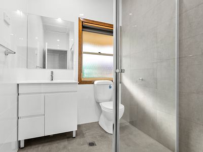 7 Kemblawarra Road, Warrawong