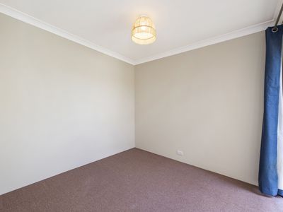 8 / 7 Sepia Court, Rockingham