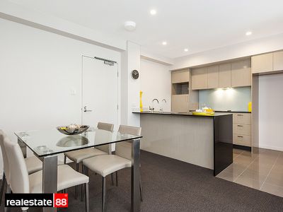 61 / 3 Homelea Court, Rivervale
