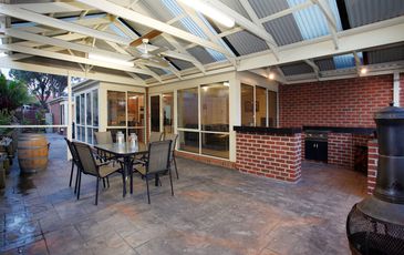 5 Mountain View Circuit, Beaconsfield