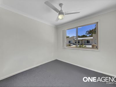 3 / 2 Grandly Street, Doolandella