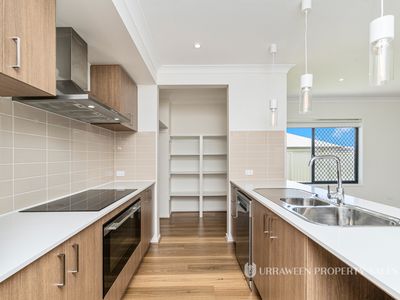 7 Watermelon Way, Kawungan