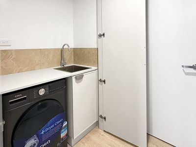 201 / 70 Allara Street, City