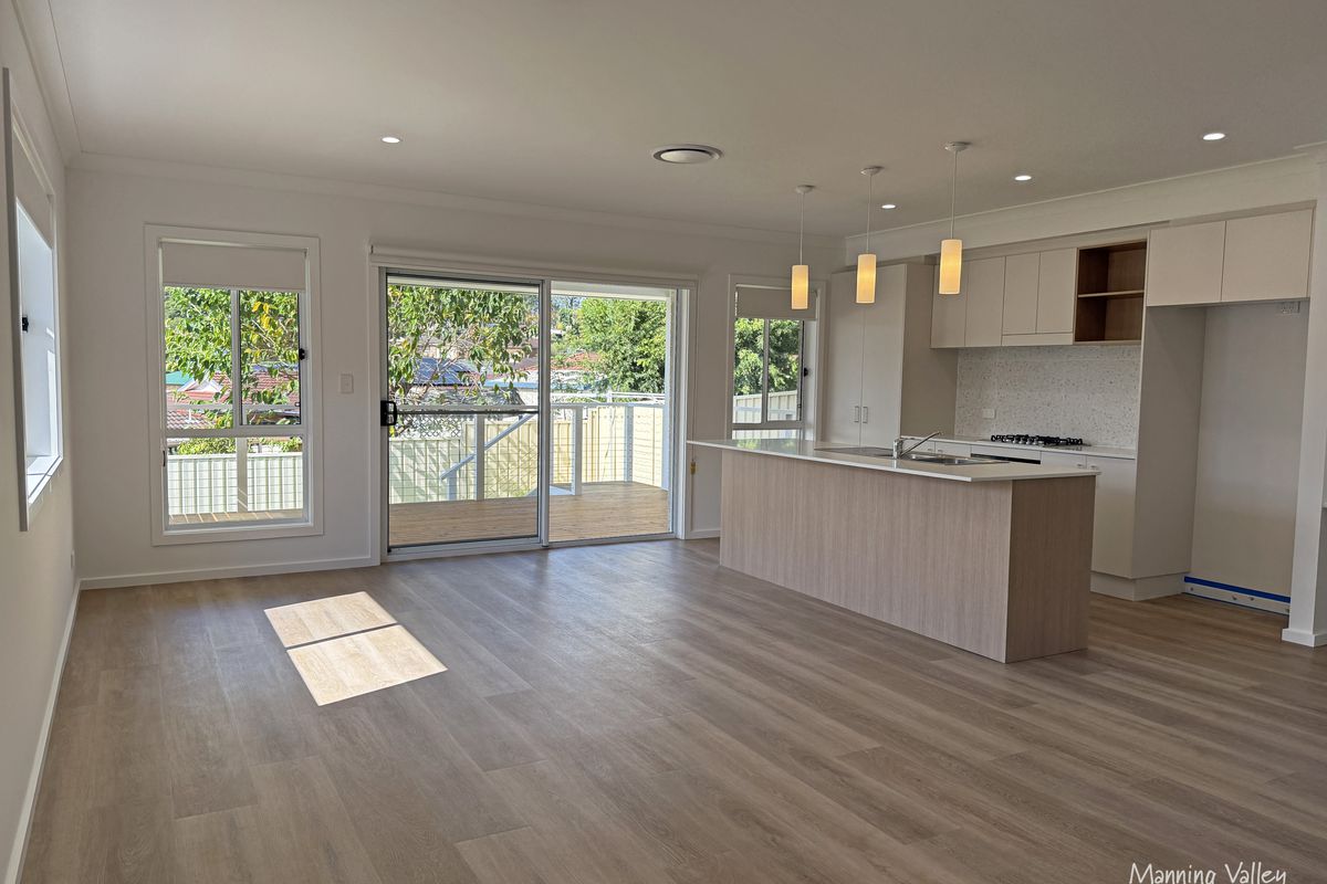 1&2 / 5 Melinga Place, Taree