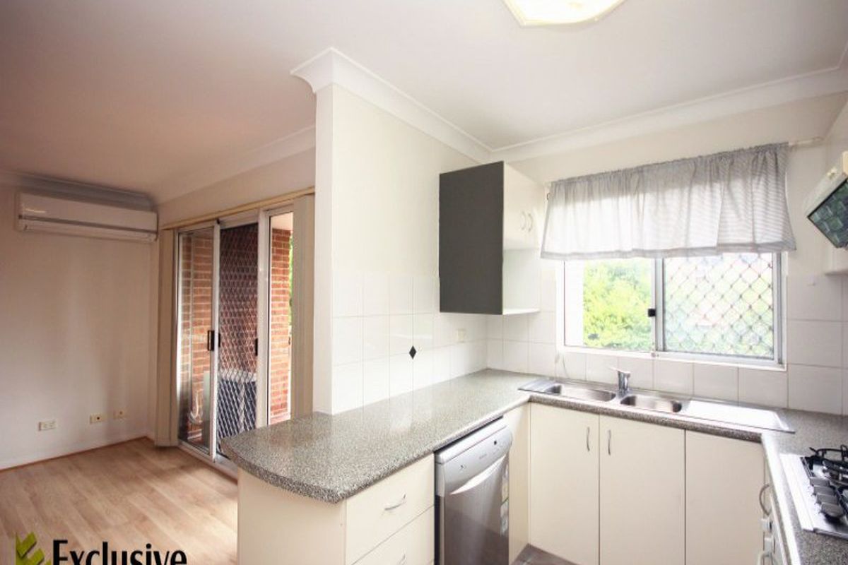 16-18 Bellbrook Avenue, Hornsby