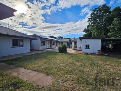 32 Pamela Street, Mount Isa