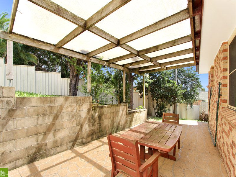 2 / 4 Tuross Street, Albion Park