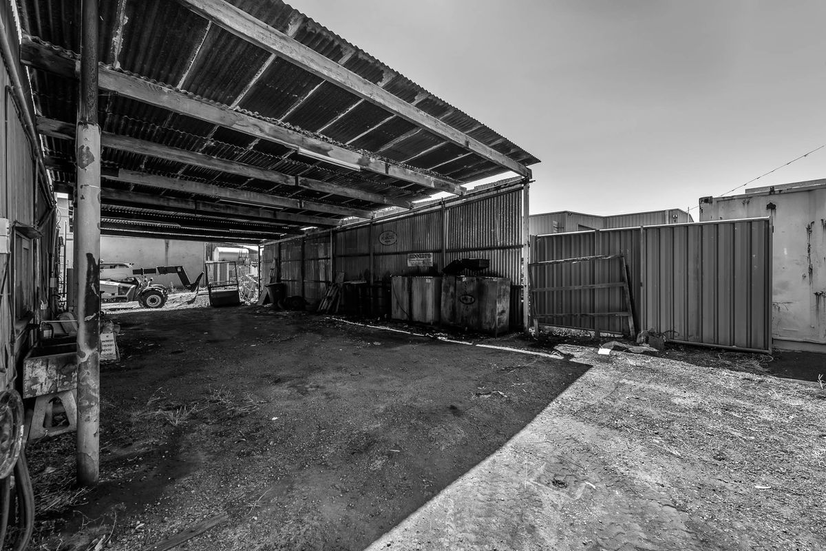 320-322 Kororoit Creek Road, Williamstown North