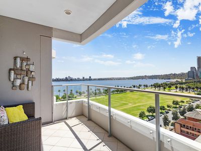 901 / 108 Terrace Road, East Perth