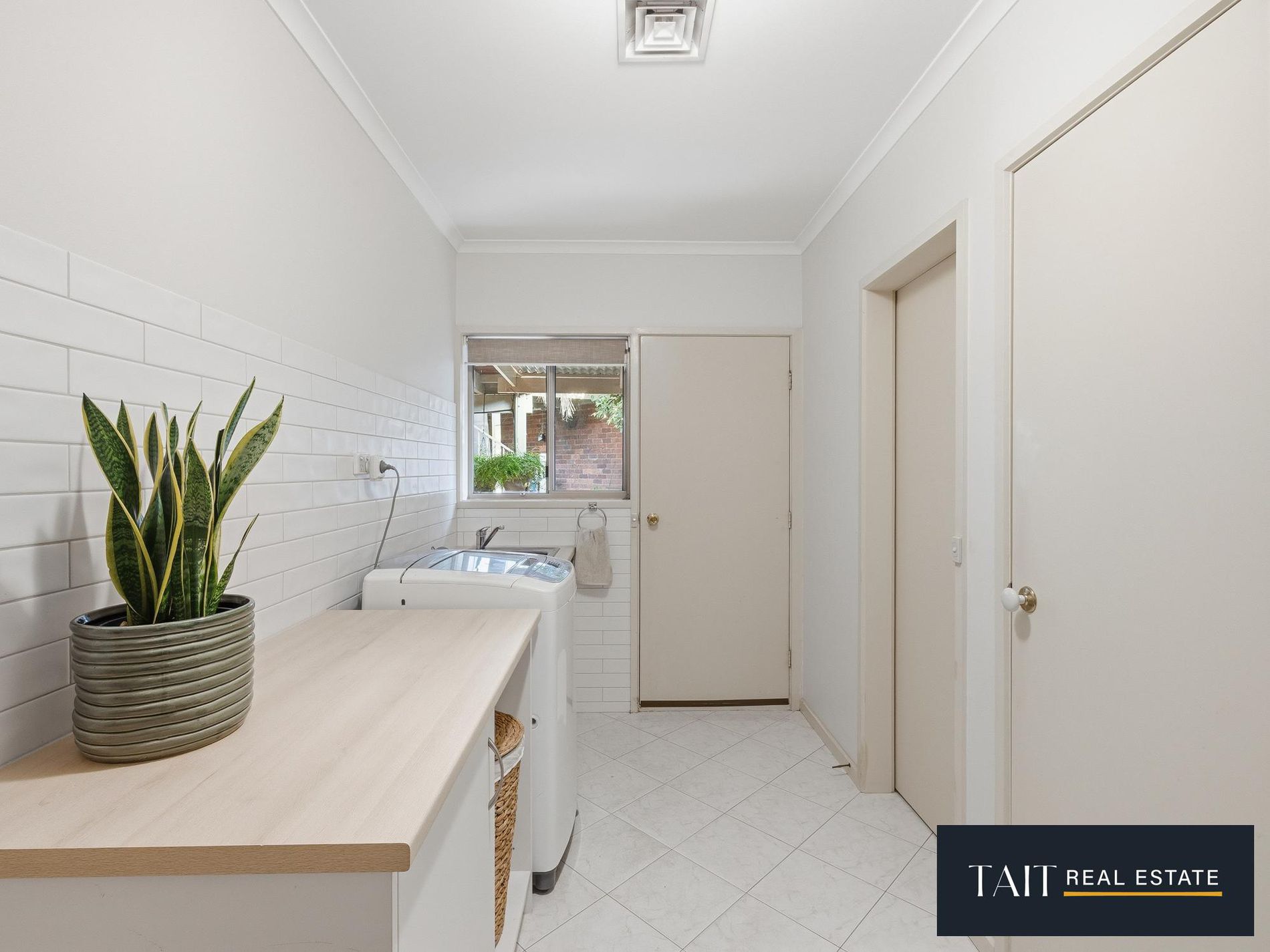 16 Billabong Drive, Wangaratta