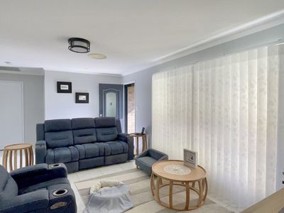 6 King Arthur Court, Urangan