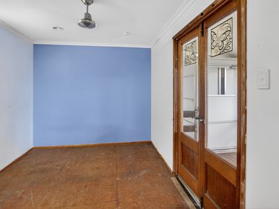 11 Bull Crescent, Bowen