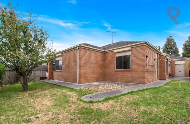 17 The Garlands , Craigieburn