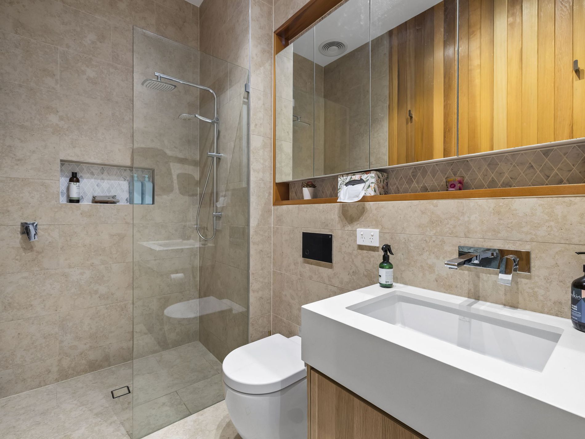 105 / 17 Duncan Street, West End