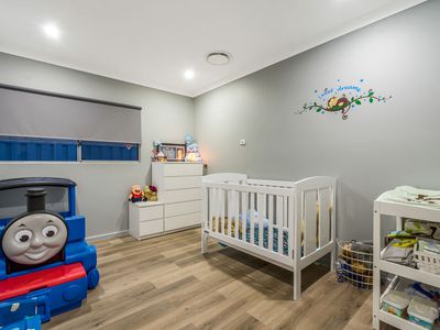 16 Tinsel Street, Yanchep