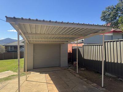 28 PARRY STREET, West Tamworth