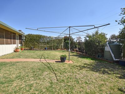2 / 5 Rothesay Court, Dubbo