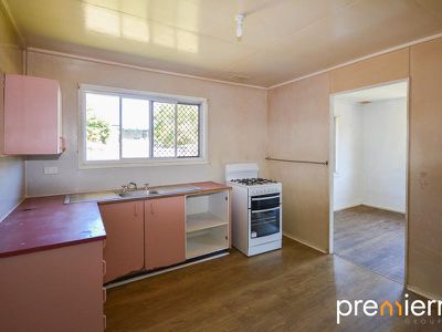 24 Brian Street, Riverview