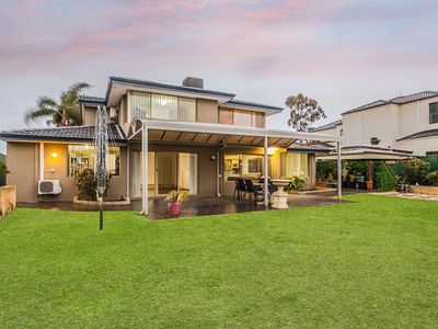 60 Whitfeld Terrace, Winthrop