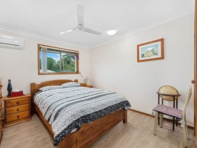54 Strathaird St, Darra