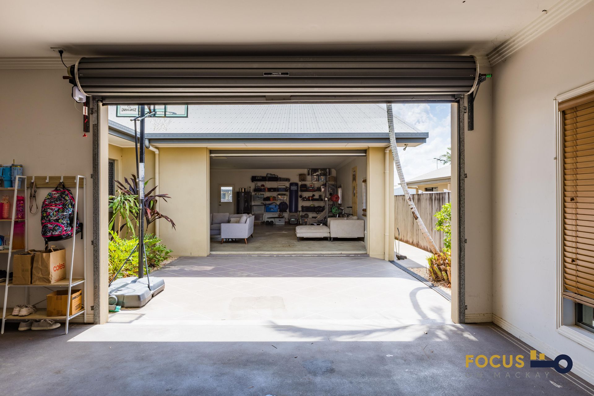 70 Gingham Street, Glenella