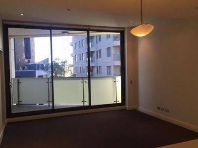 909 / 8 Glenn Street, Milsons Point