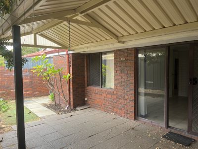 31b Birdwood Circus, Bicton